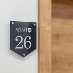 Apart33 1-26