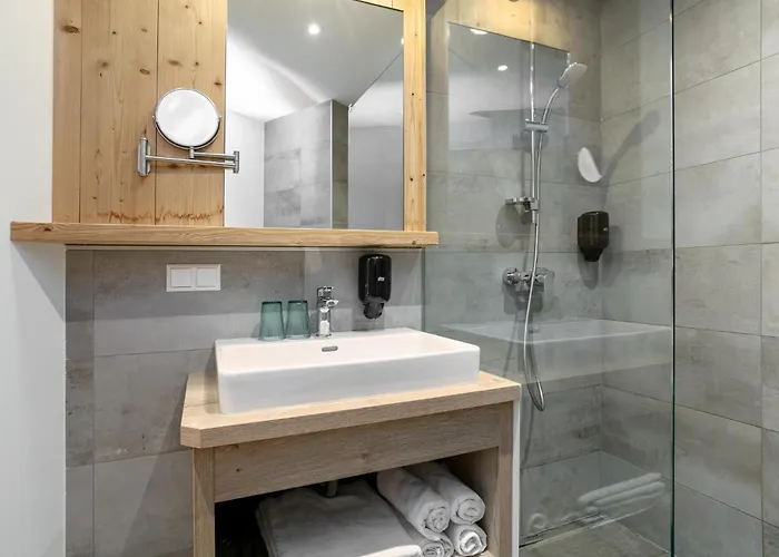 Apartment Apart33 1-26 *